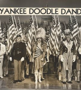 YANKEE DOODLE DANDY (1942) Panoramic portrait