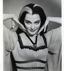 YVONNE DE CARLO AS LILY MUNSTER (1964) Photo