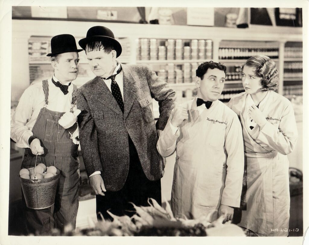 LAUREL AND HARDY / TIT FOR TAT (1935)