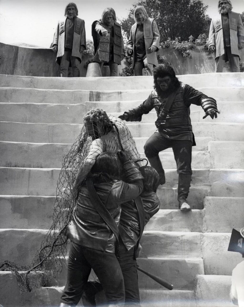 PLANET OF THE APES [LA PLANÈTE DES SINGES] (1968) Set of 5 French photos