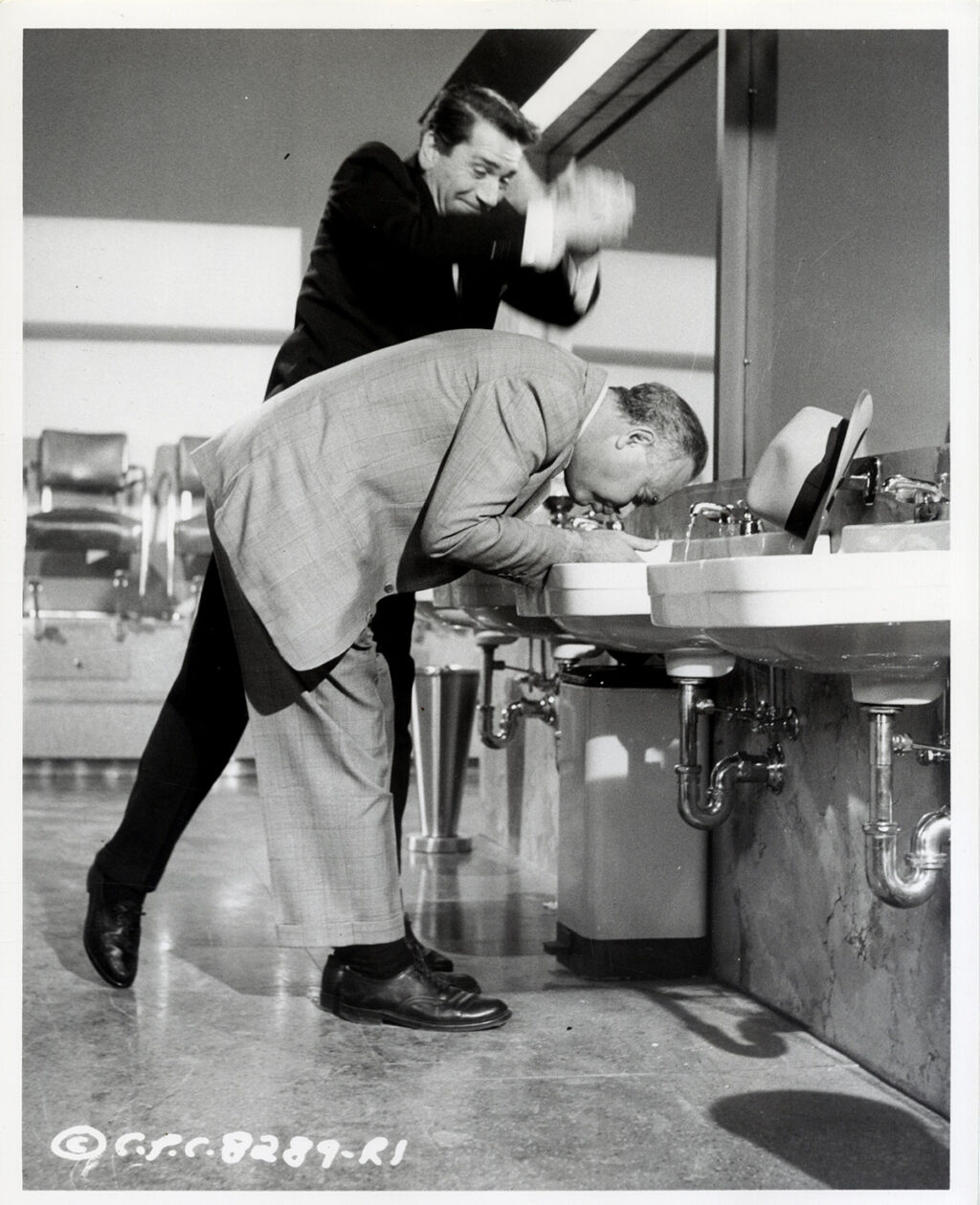 BROTHERS RICO, THE (1957) Set of 19 photos - Image 5