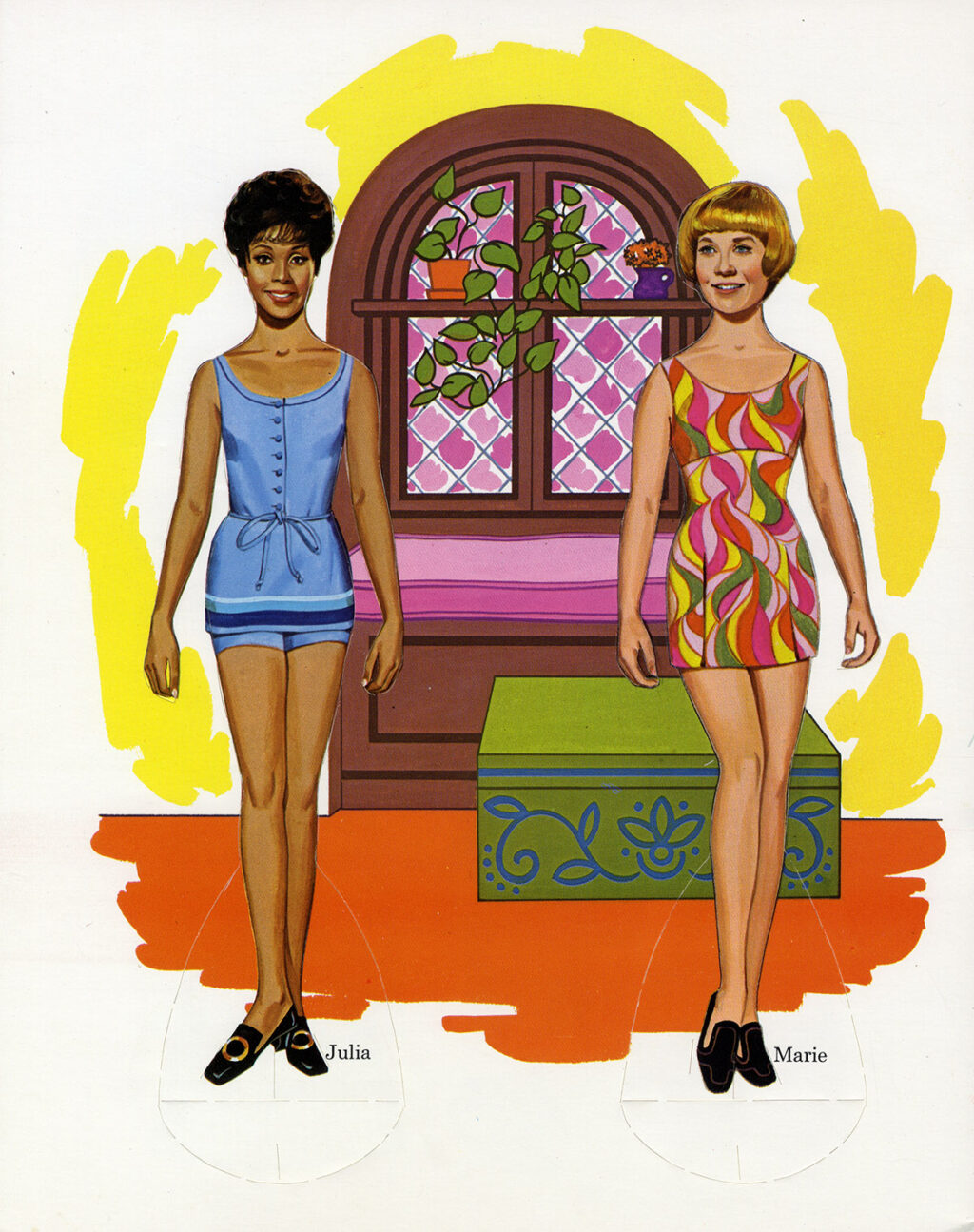 DIAHANN CARROLL / JULIA (1968) Paper doll book