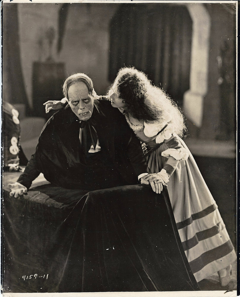 PHANTOM OF THE OPERA, THE (1925) Lon Chaney, Mary Philbin photo WalterFilm