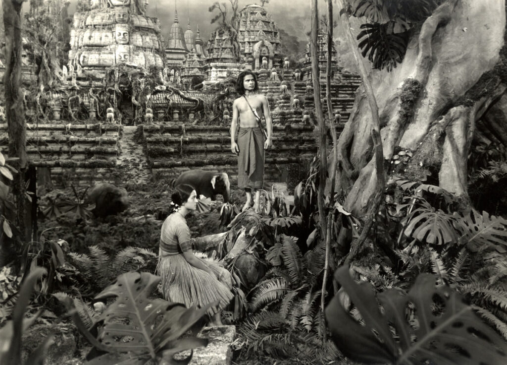 Rudyard Kipling (source) THE JUNGLE BOOK (1942) Set of 3 photos by Robert Coburn