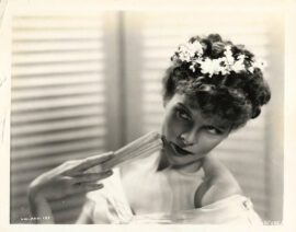 KATHARINE HEPBURN | LITTLE WOMEN (1933) Photo - 3
