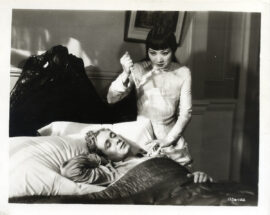 DAUGHTER OF THE DRAGON (1931) Photo