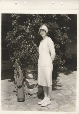 JEAN ARTHUR ABOUT TO PLAY GOLF (ca. 1929) Keybook portrait
