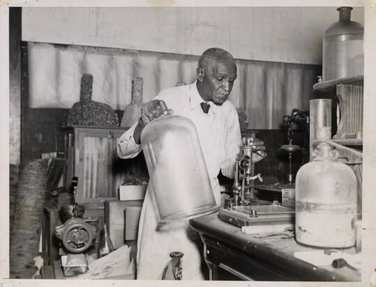 GEORGE WASHINGTON CARVER (1937-39) Photo archive
