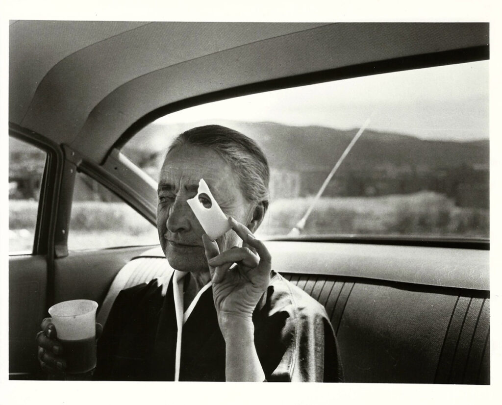 GEORGIA O'KEEFFE (ca. late-1950s) Set of 3 photos
