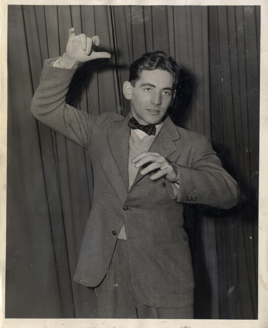 LEONARD BERNSTEIN (1944-80s) Photo archive